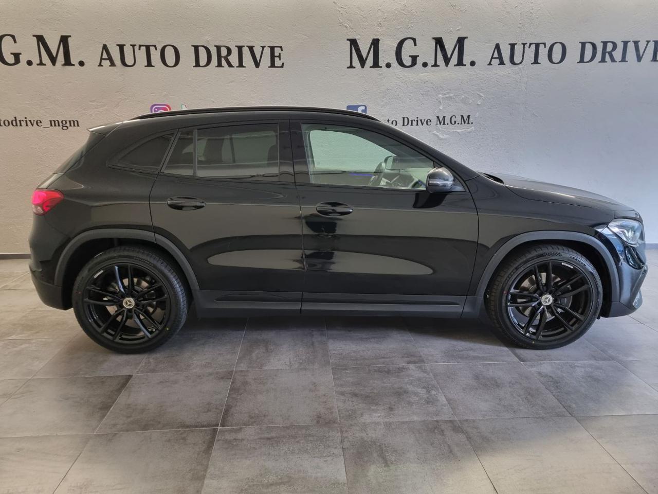 MERCEDES-BENZ GLA 200 d Automatic 4Matic Premium - 4