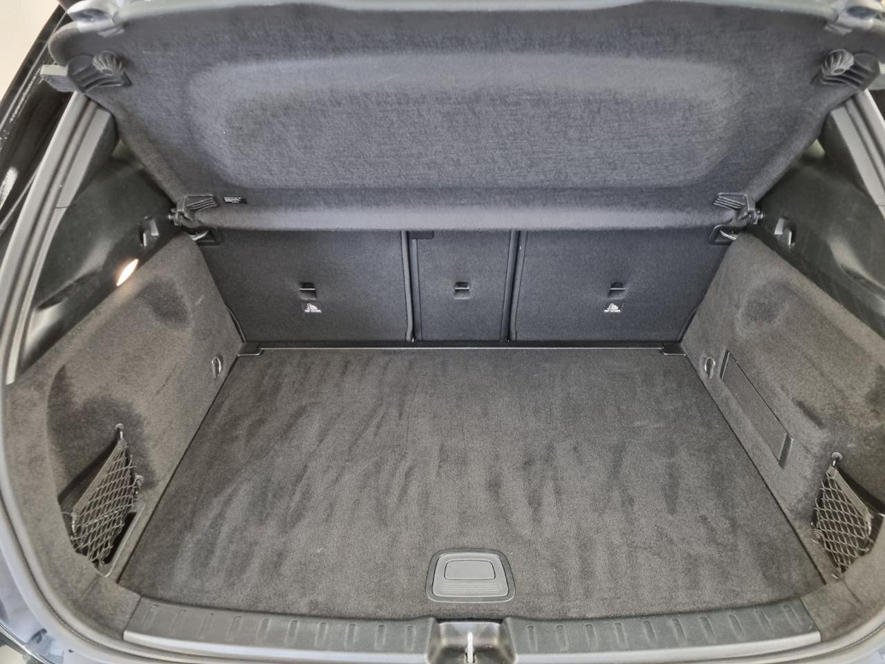 MERCEDES-BENZ GLA 200 d Automatic 4Matic Premium - 14