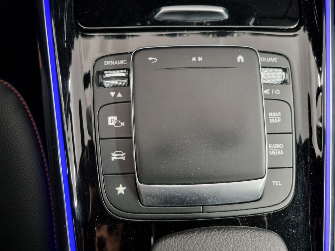 MERCEDES-BENZ GLA 200 d Automatic 4Matic Premium - 16