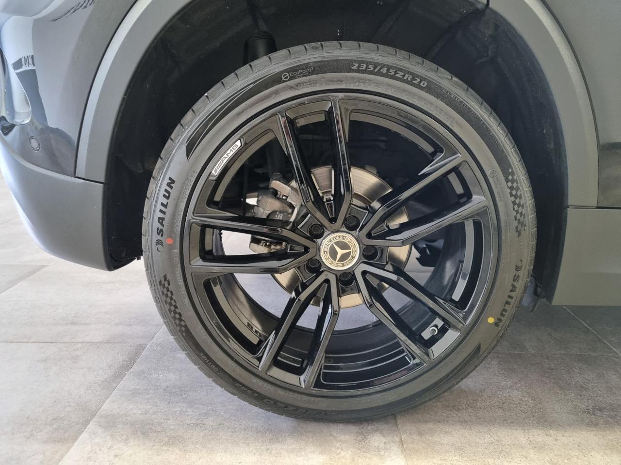 MERCEDES-BENZ GLA 200 d Automatic 4Matic Premium - 35