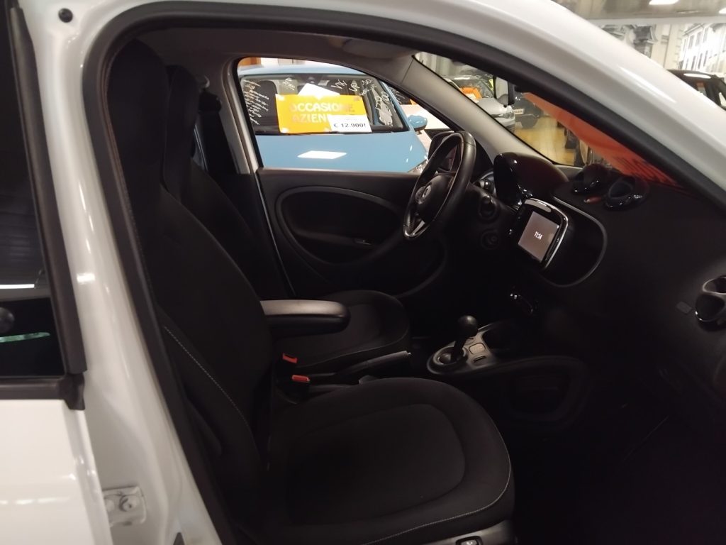 SMART ForFour 70 1.0 twinamic Passion - 12