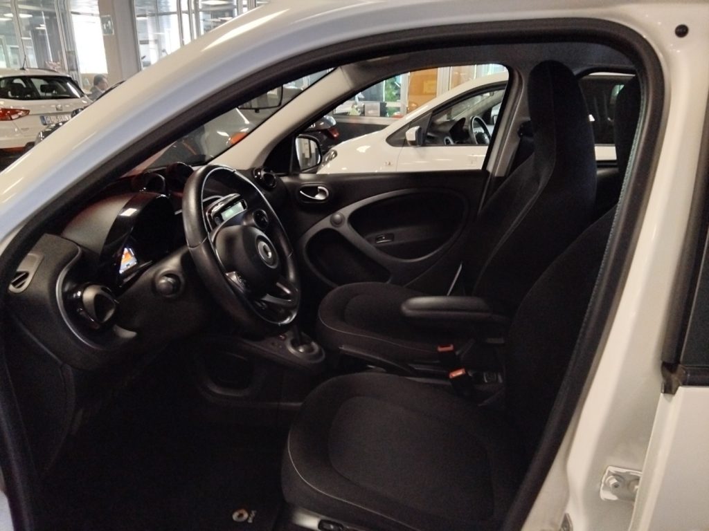SMART ForFour 70 1.0 twinamic Passion - 14