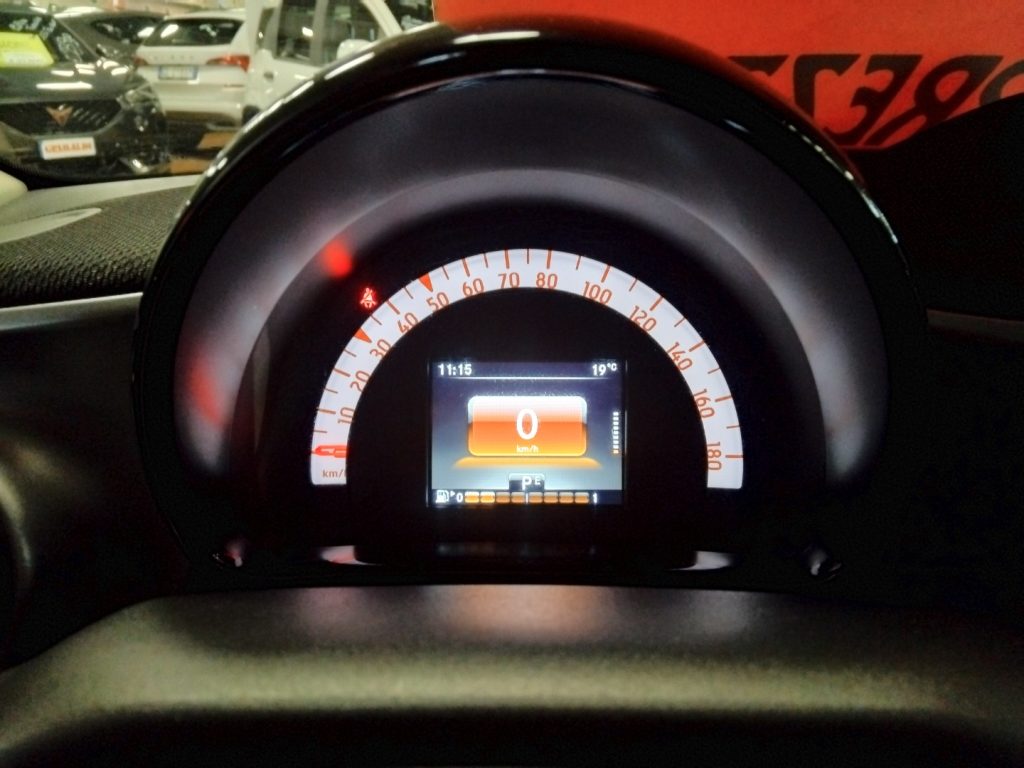 SMART ForFour 70 1.0 twinamic Passion - 18