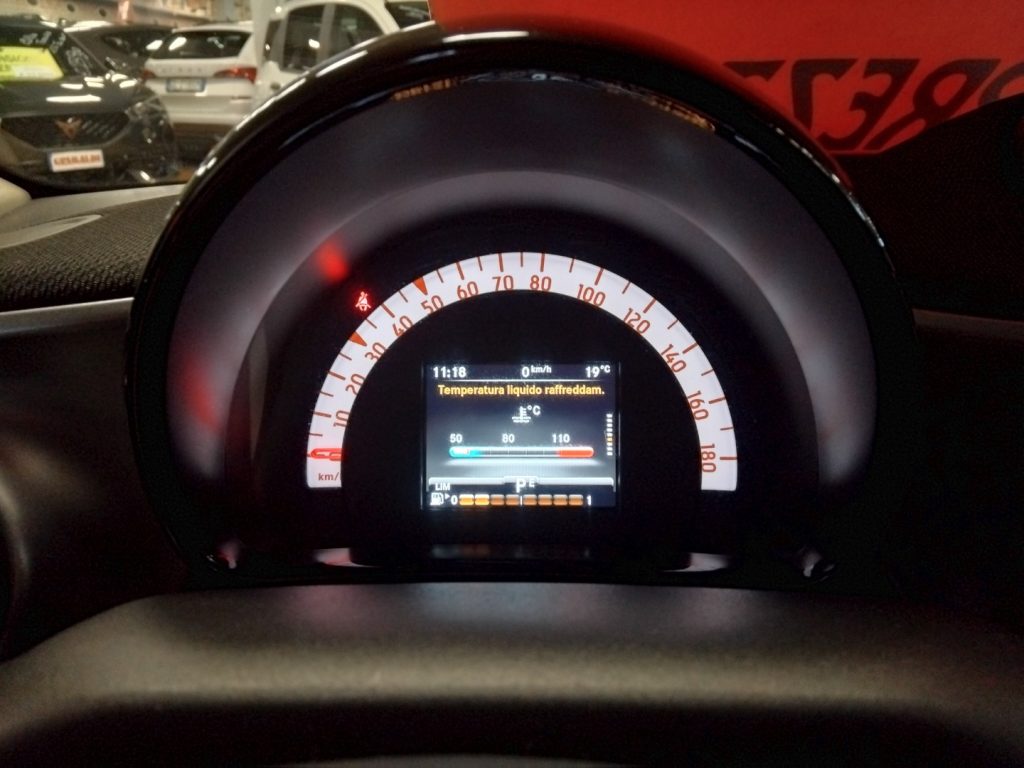 SMART ForFour 70 1.0 twinamic Passion - 29