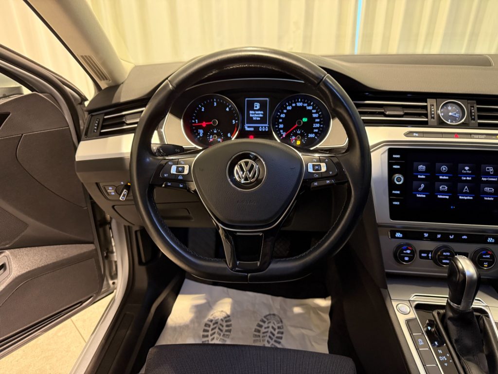 VOLKSWAGEN Passat Variant 2.0 TDI DSG Business Navi ACC Navi Camera GANCIO - 10
