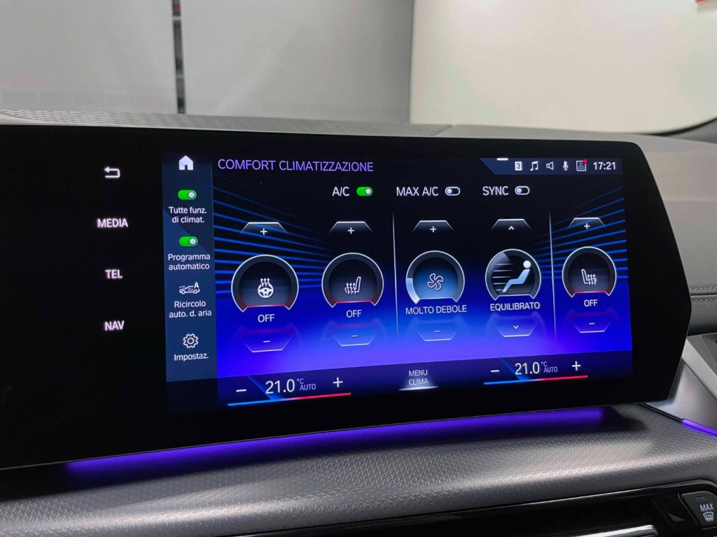 BMW 218 D ACTIVE TOURER M SPORT AUTO - 23