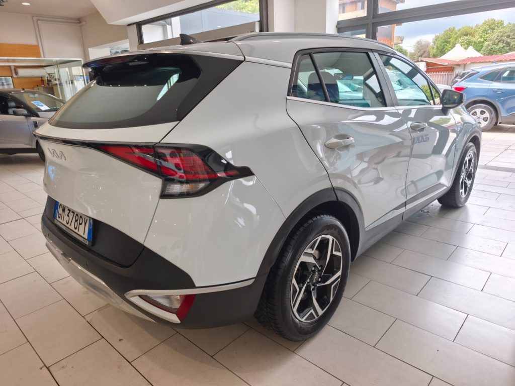 KIA Sportage 1.6 CRDi MHEV DCT Automatic Business Navi - 6