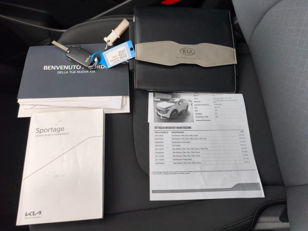 KIA Sportage 1.6 CRDi MHEV DCT Automatic Business Navi - 14