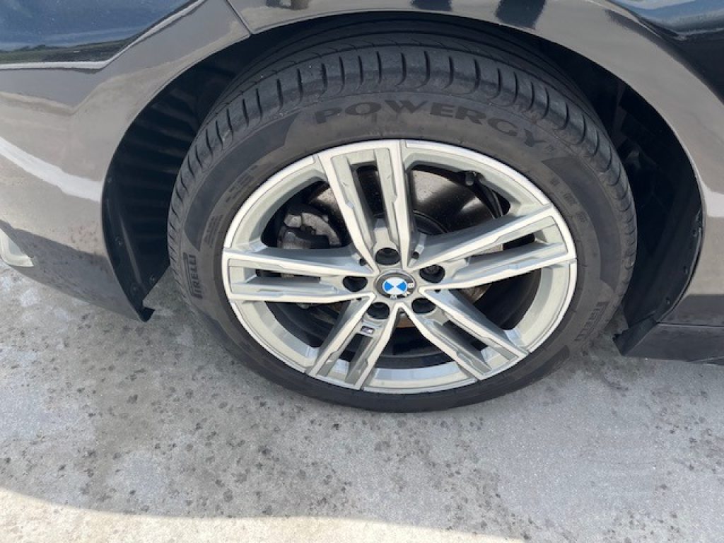 BMW 116 d 5p. Msport - 4