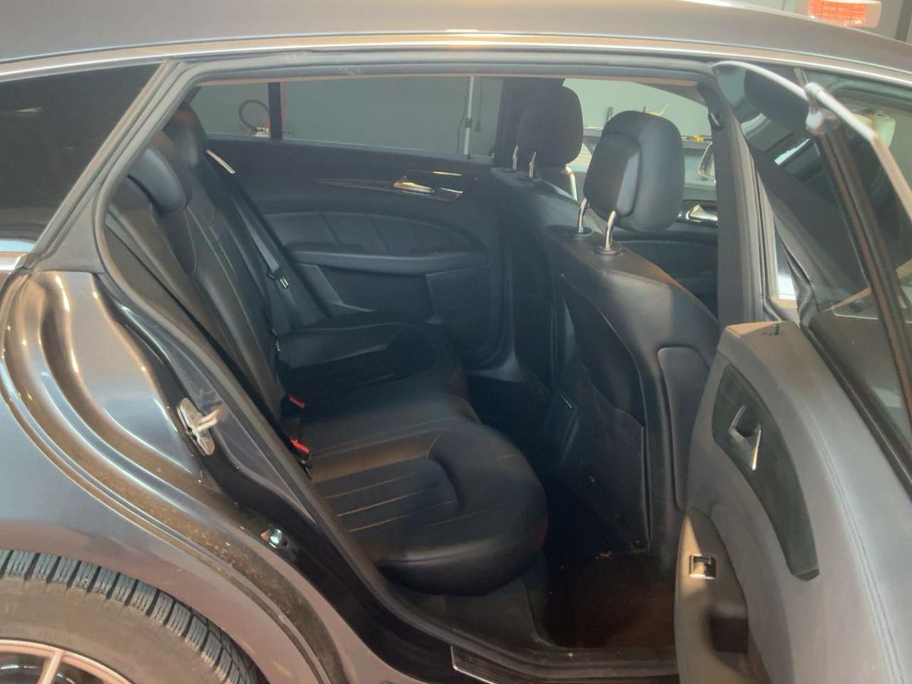 MERCEDES-BENZ CLS 250 d 4Matic Premium - 19