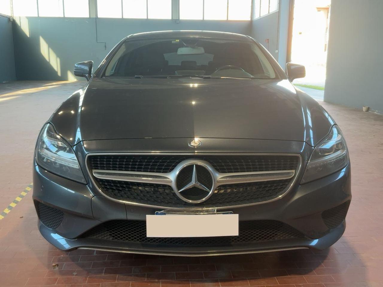 MERCEDES-BENZ CLS 250 d 4Matic Premium - 4