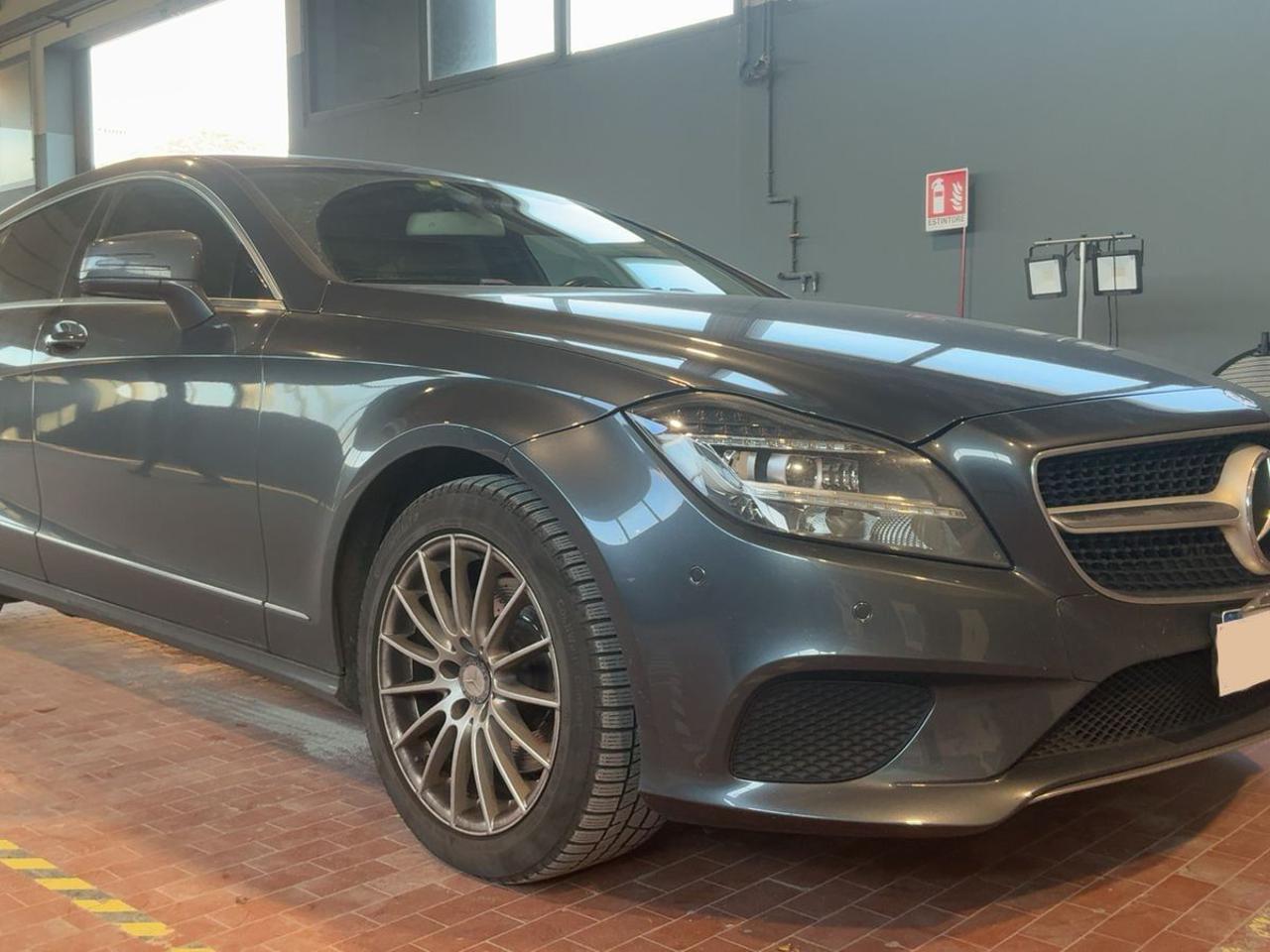 MERCEDES-BENZ CLS 250 d 4Matic Premium - 5