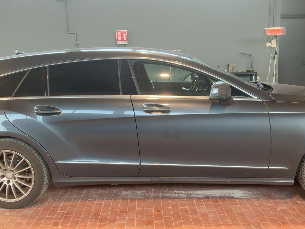 MERCEDES-BENZ CLS 250 d 4Matic Premium - 6