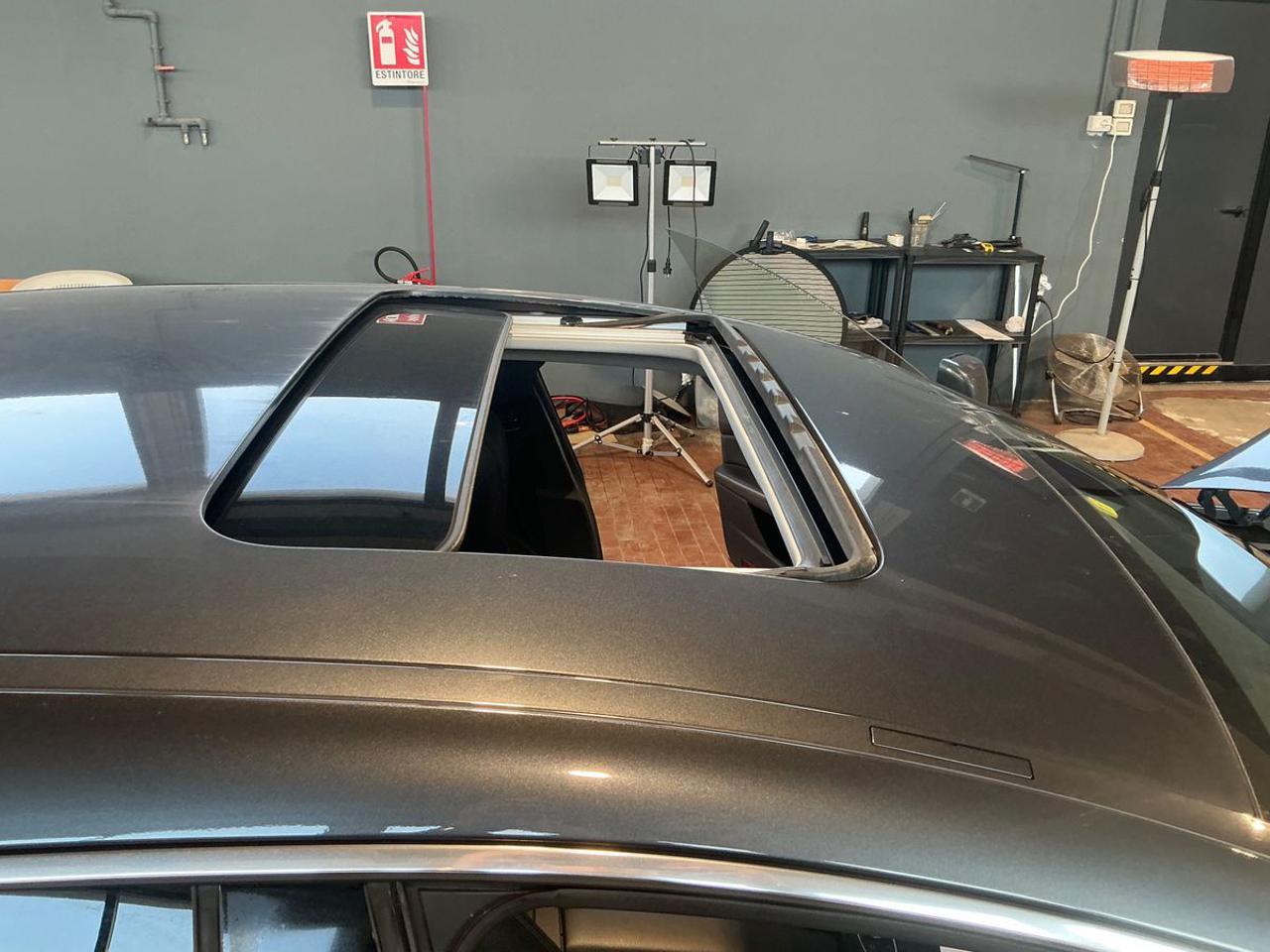 MERCEDES-BENZ CLS 250 d 4Matic Premium - 13