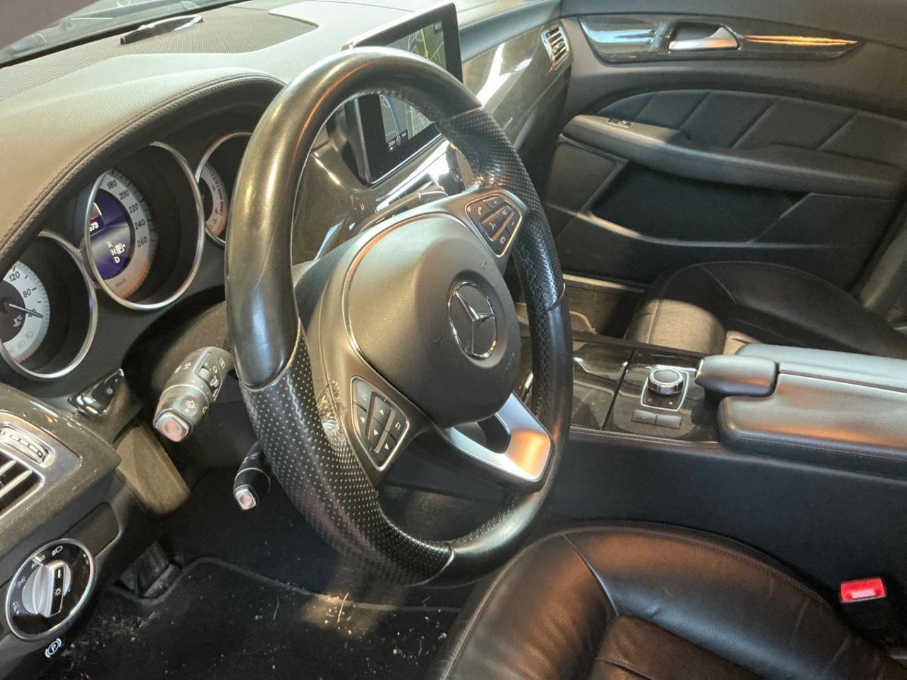 MERCEDES-BENZ CLS 250 d 4Matic Premium - 14