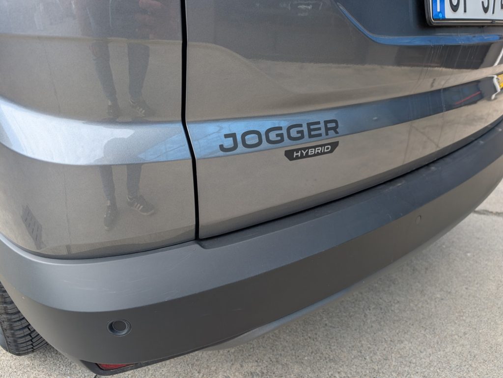 DACIA Jogger 1.6 Hybrid 140 5 posti Extreme - 21