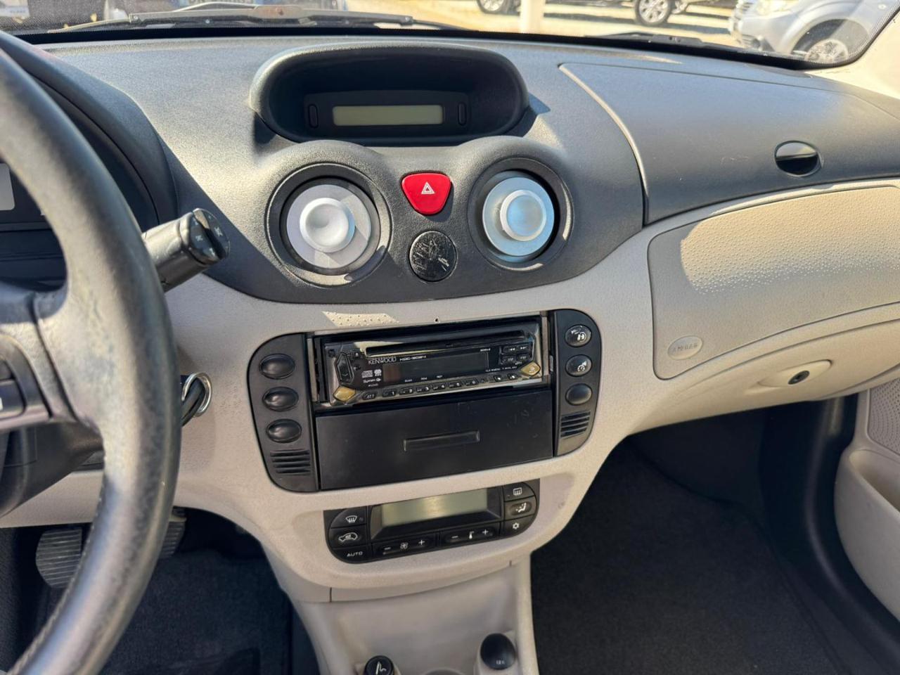 CITROEN C3 1.4 HDi Elegance - 11