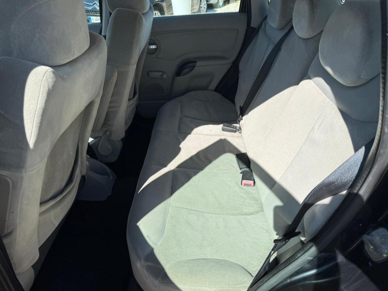 CITROEN C3 1.4 HDi Elegance - 14