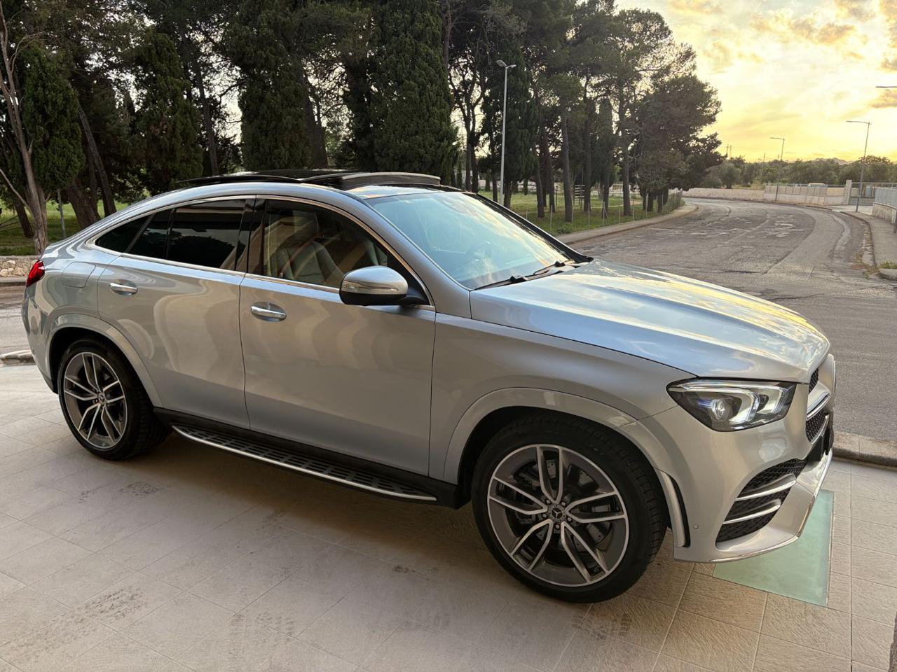 MERCEDES-BENZ GLE 350 de 4Matic Plug-in Hybrid Coupé Premium Plus. - 3