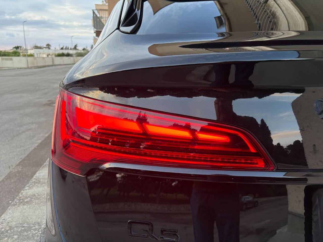 AUDI Q5 SPB Sportback 40 TDI quattro S tronic S line plus. - 40