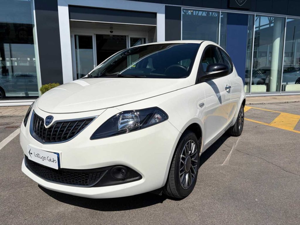 LANCIA Ypsilon 1.0 FireFly 5 porte S&S Hybrid Gold - 2