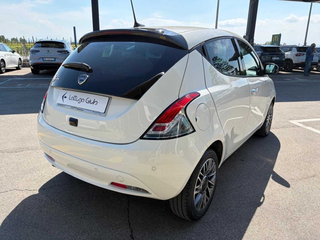 LANCIA Ypsilon 1.0 FireFly 5 porte S&S Hybrid Gold - 6
