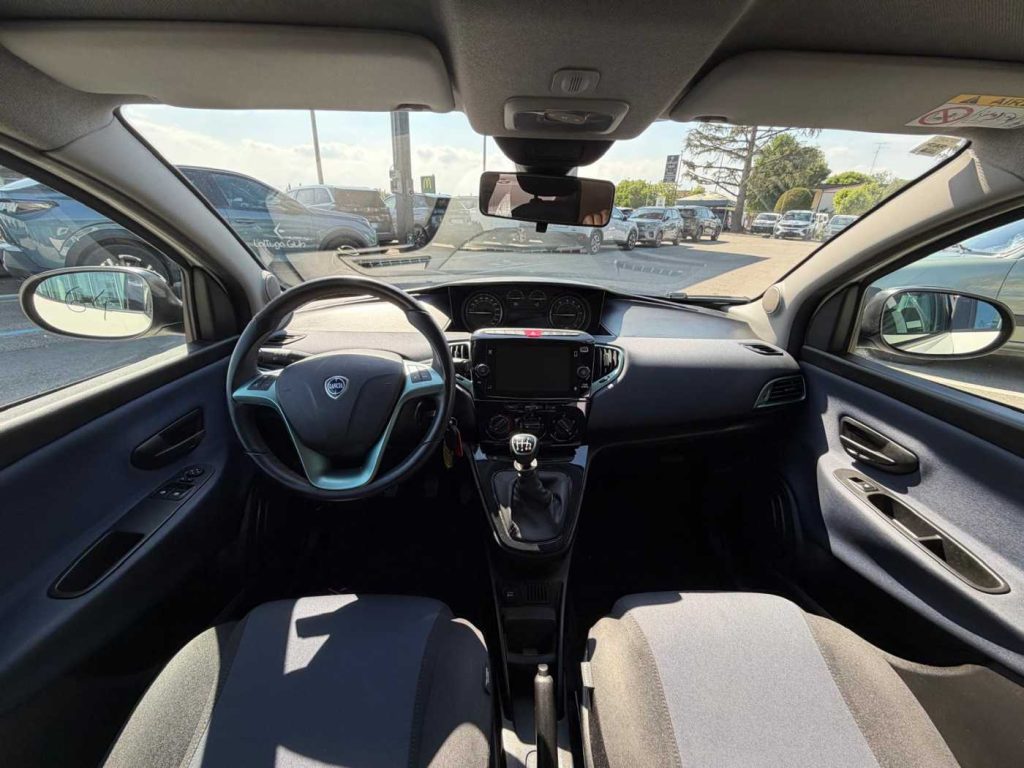 LANCIA Ypsilon 1.0 FireFly 5 porte S&S Hybrid Gold - 10