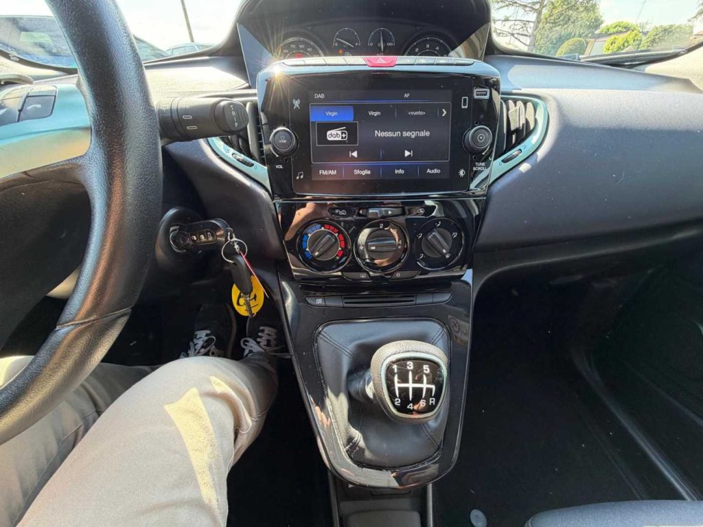 LANCIA Ypsilon 1.0 FireFly 5 porte S&S Hybrid Gold - 11