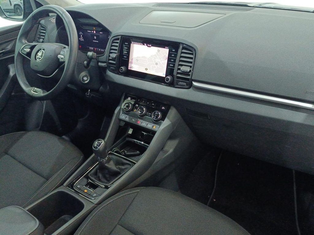 SKODA Karoq 1.0 TSI 115 CV Executive - 9