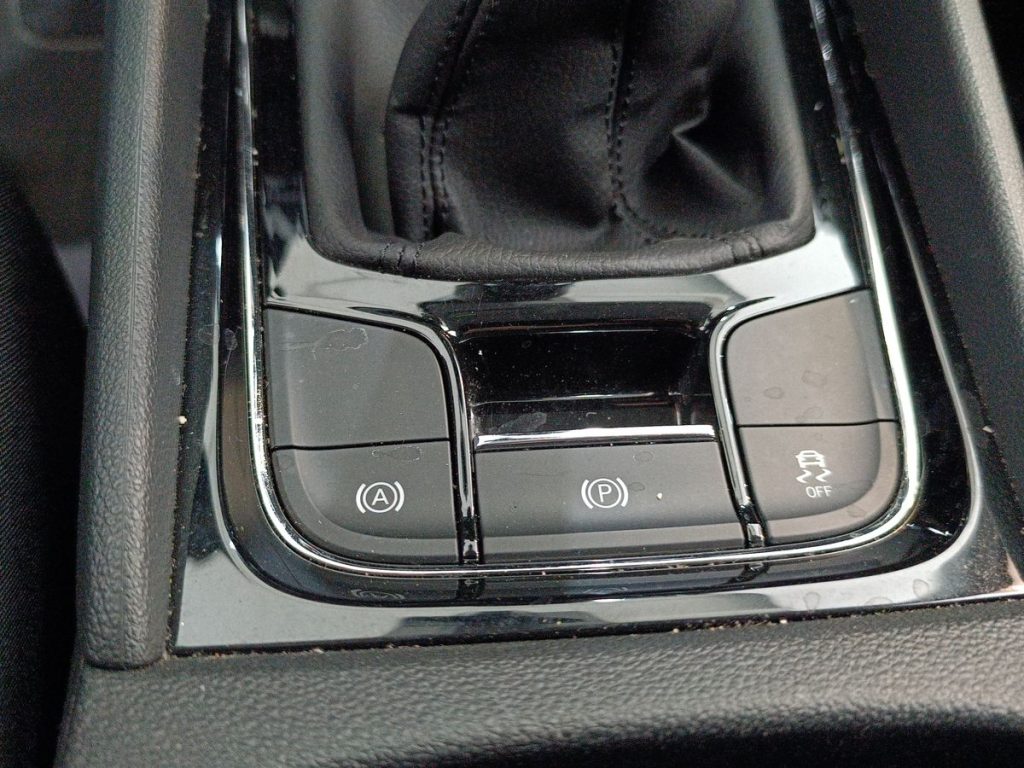 SKODA Karoq 1.0 TSI 115 CV Executive - 22