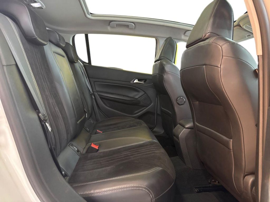 PEUGEOT 308 BlueHDi 150 S&S EAT6 Allure - 11