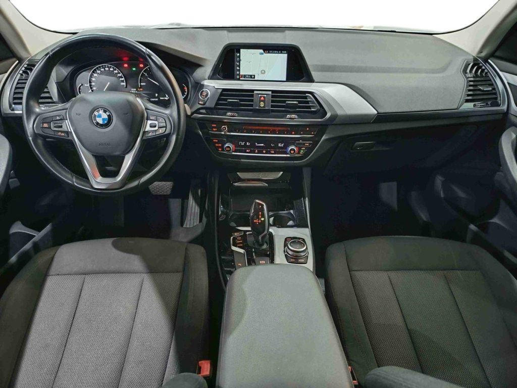 BMW X3 sDrive18d Business Advantage Aut. - 7