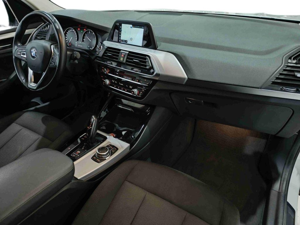 BMW X3 sDrive18d Business Advantage Aut. - 9