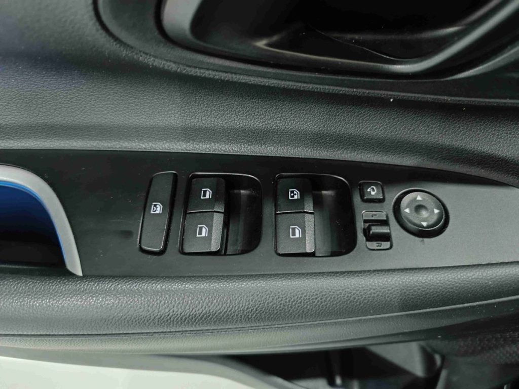 HYUNDAI Bayon 1.0 T-GDI Hybrid 48V iMT XLine - 19