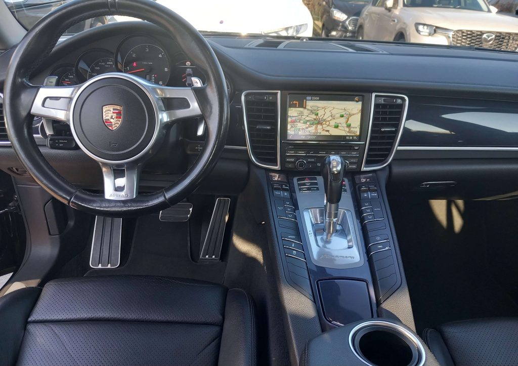 PORSCHE Panamera 3.0 300cv - 8