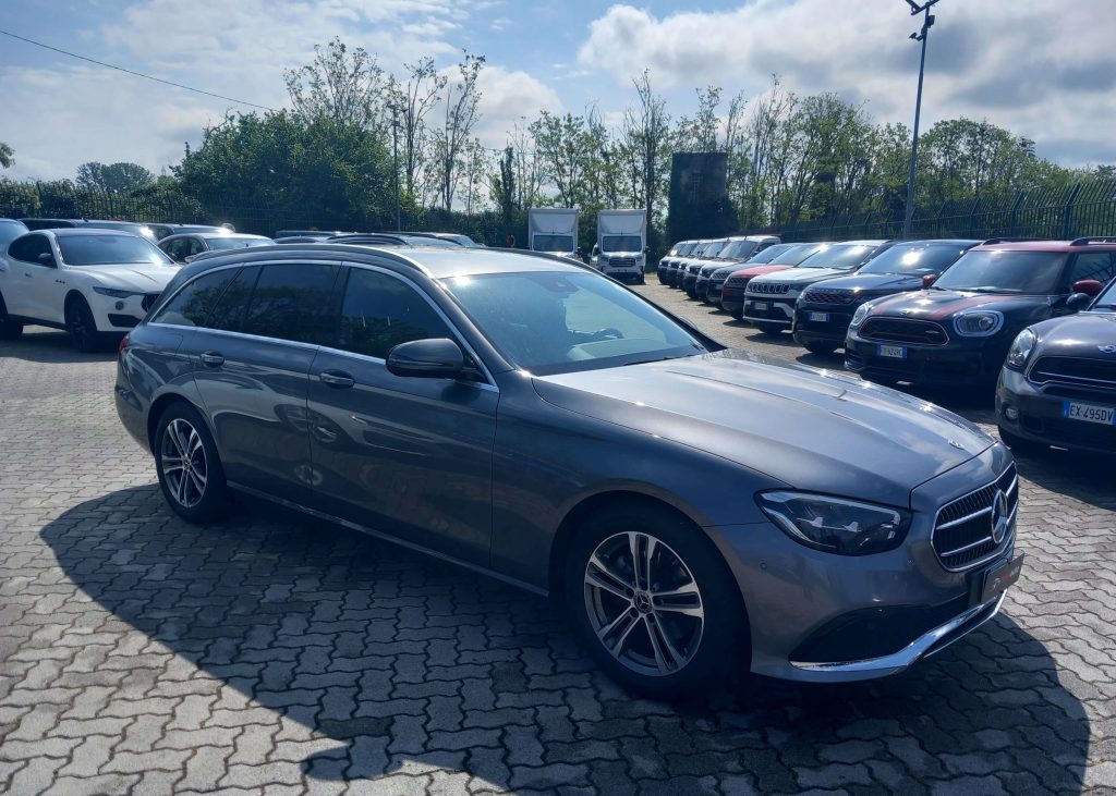 MERCEDES-BENZ E 200 Classe E - S213 SW d Premium auto - 3