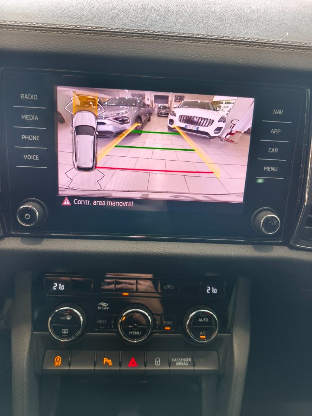 SKODA Kodiaq 1.5 TSI 7 Posti Style Navi Iva Esposta - 17