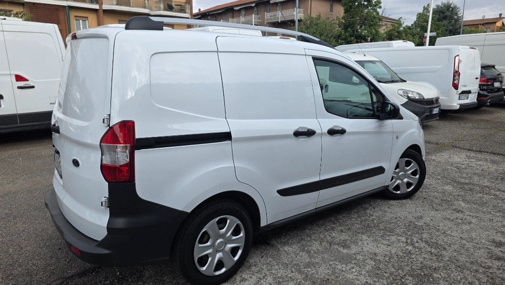FORD Transit Courier 1.0 EcoBoost 100CV Van Trend - 4