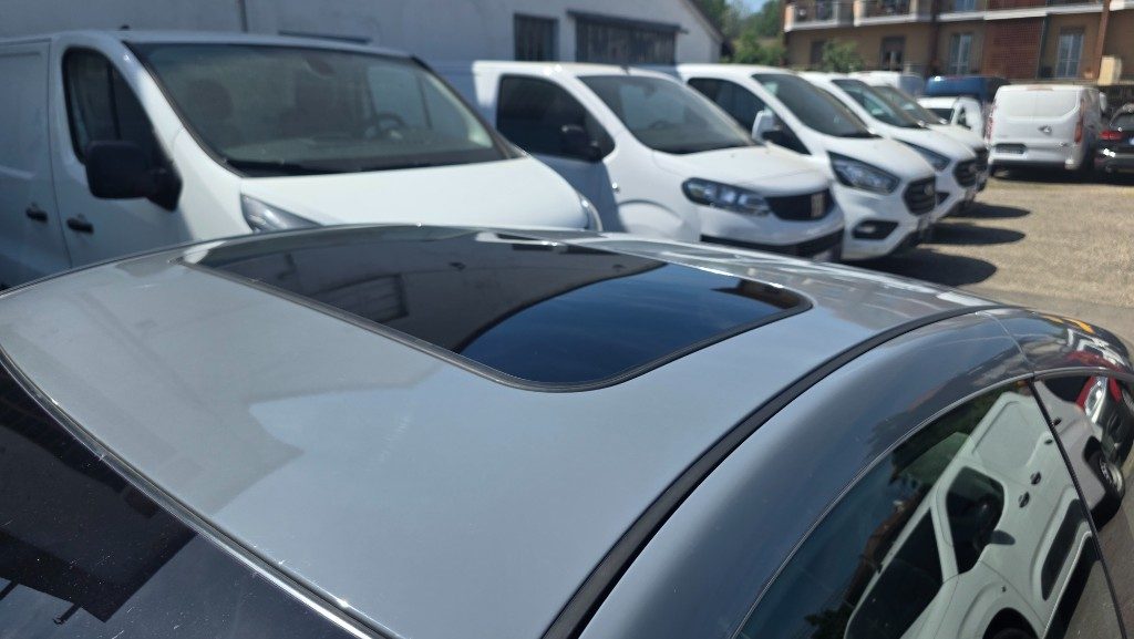 INFINITI G37 Coupé 3.7 Automatica 320cv imp. GPL - 7