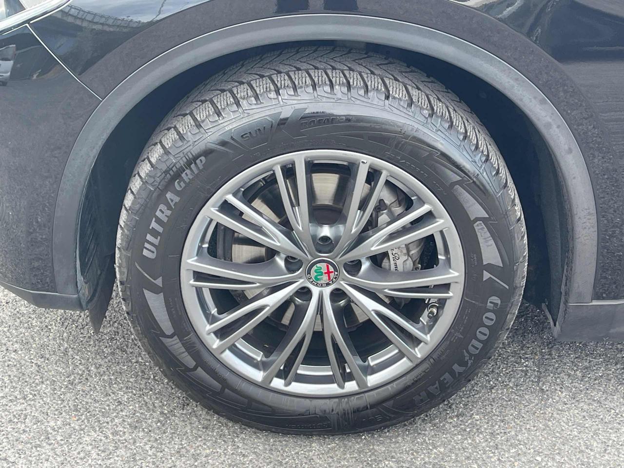 ALFA ROMEO Stelvio 2.2 TDs 190CV AT8 Q4 Super Bus Senza Finanziamento - 12