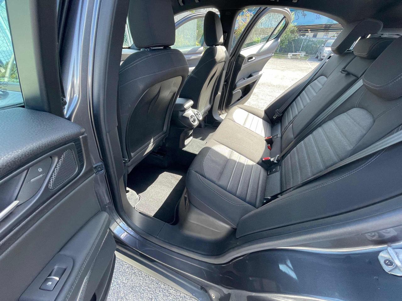 ALFA ROMEO Stelvio 2.2 TDs 190 CV AT8 Q4 Super Bus No Finanziamento - 10