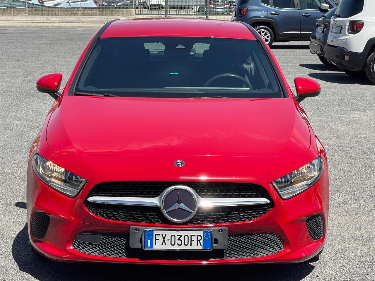 MERCEDES-BENZ A 180 Automatic Business Extra 1.5 Benzina Euro6 - 4