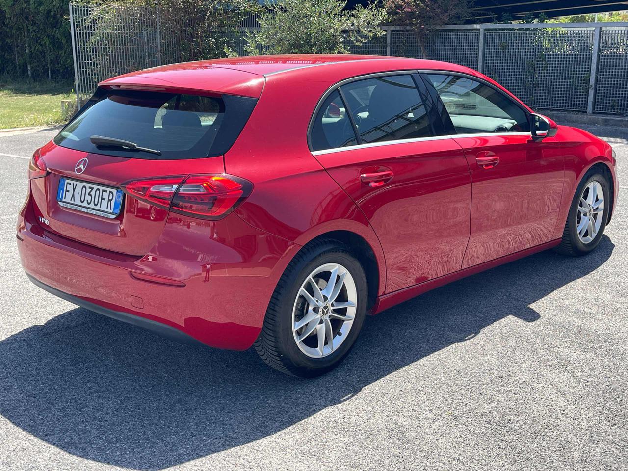 MERCEDES-BENZ A 180 Automatic Business Extra 1.5 Benzina Euro6 - 19