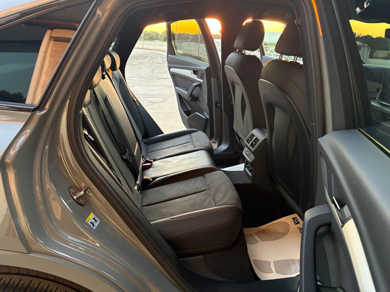 AUDI Q5 SPB Sportback 40 TDI quattro S tronic S line plus. - 11