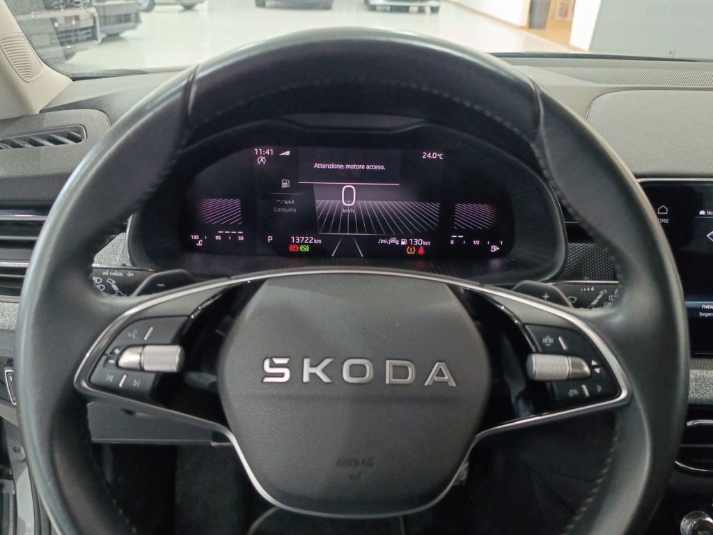 SKODA Kamiq 1.0 TSI 115 CV DSG Black Dots - 17