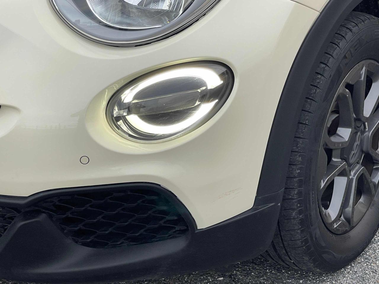 FIAT 500X 1.0 T3 120 CV Lounge Bicolore Avorio Nero 11.900€ - 9