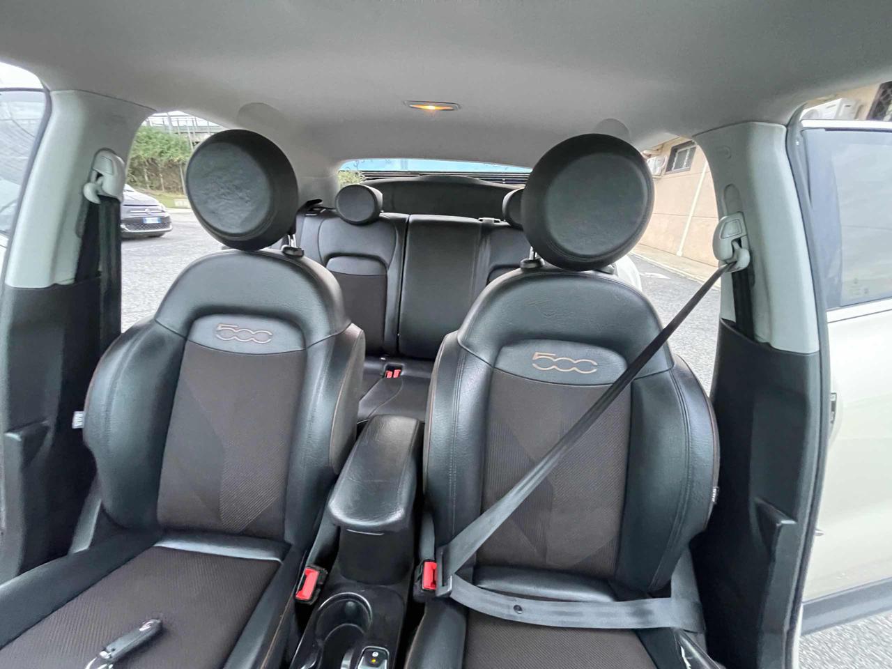 FIAT 500X 1.0 T3 120 CV Lounge Bicolore Avorio Nero 11.900€ - 28