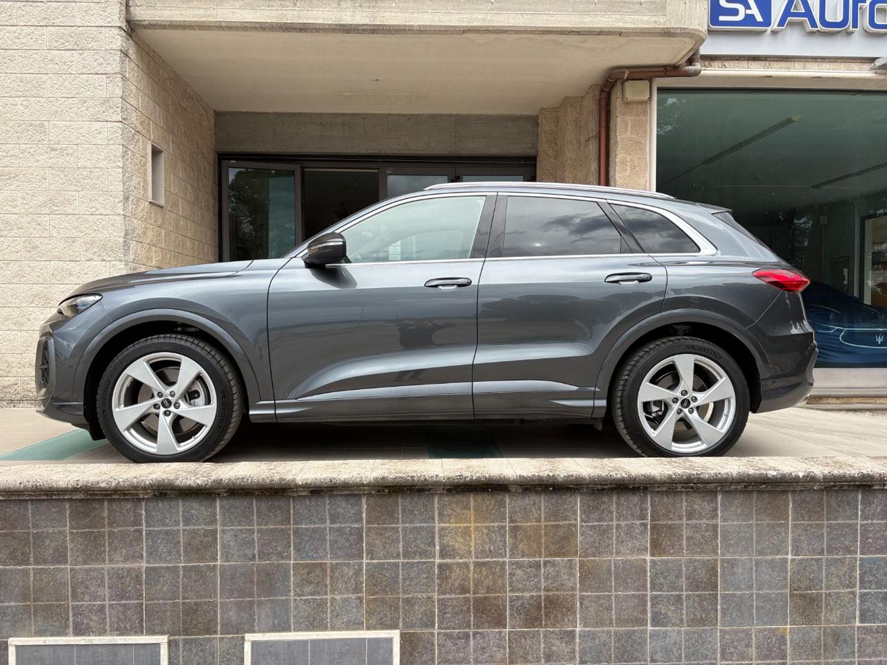 AUDI Q5 TDI 150 kW mHEV+ S tronic quattro S line edition. - 8