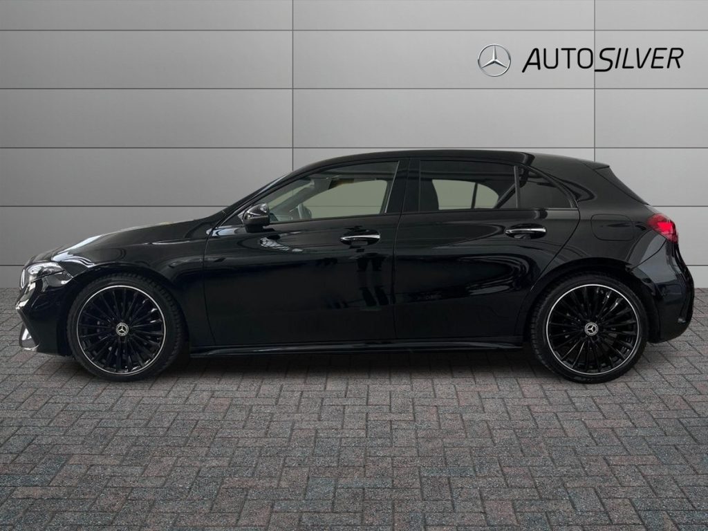 MERCEDES-BENZ A 180 d Automatic AMG Line Advanced Plus - 6