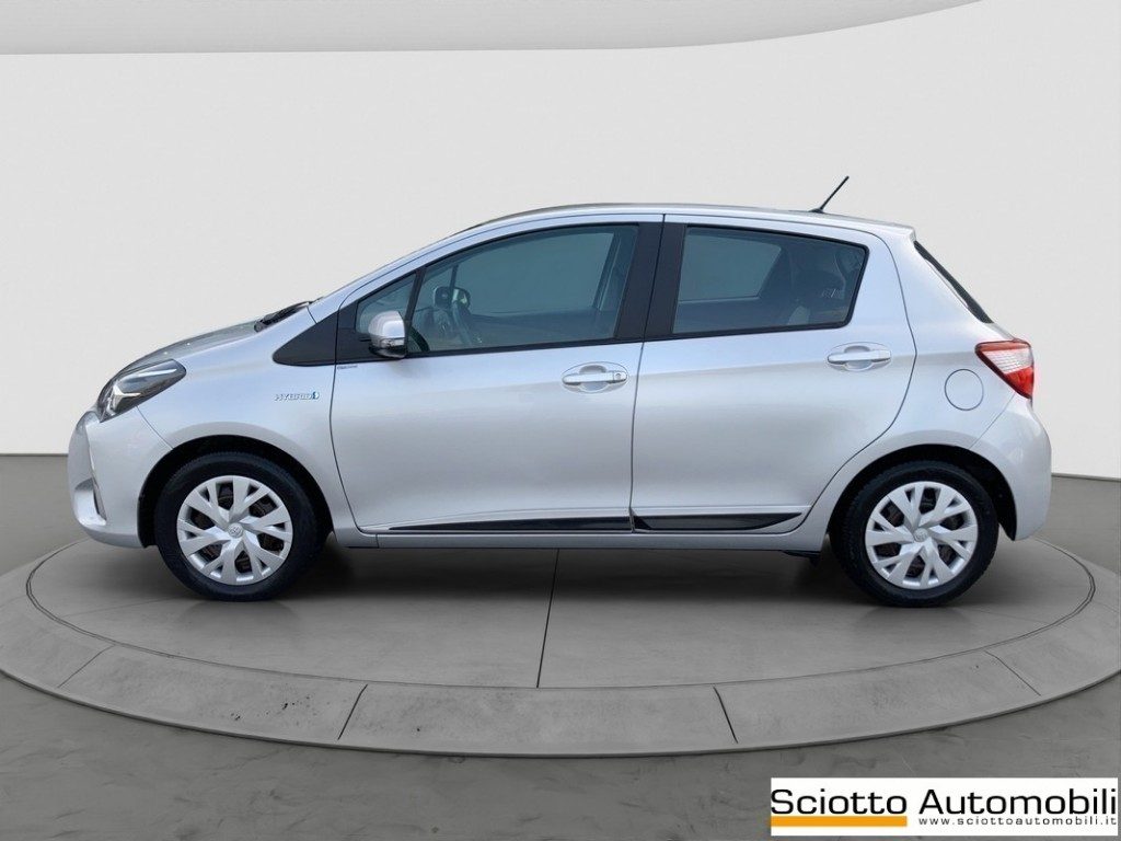 TOYOTA Yaris 1.5 Hybrid 5 porte Active - 3